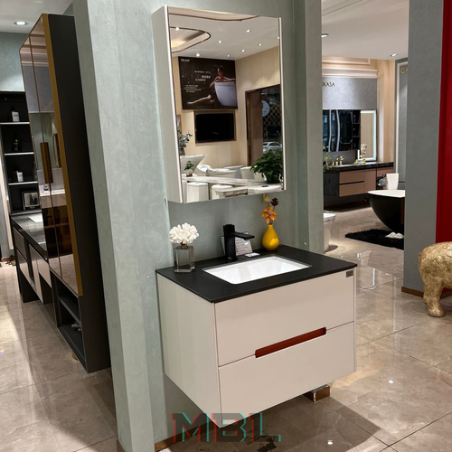 Bathroom cupboard 700