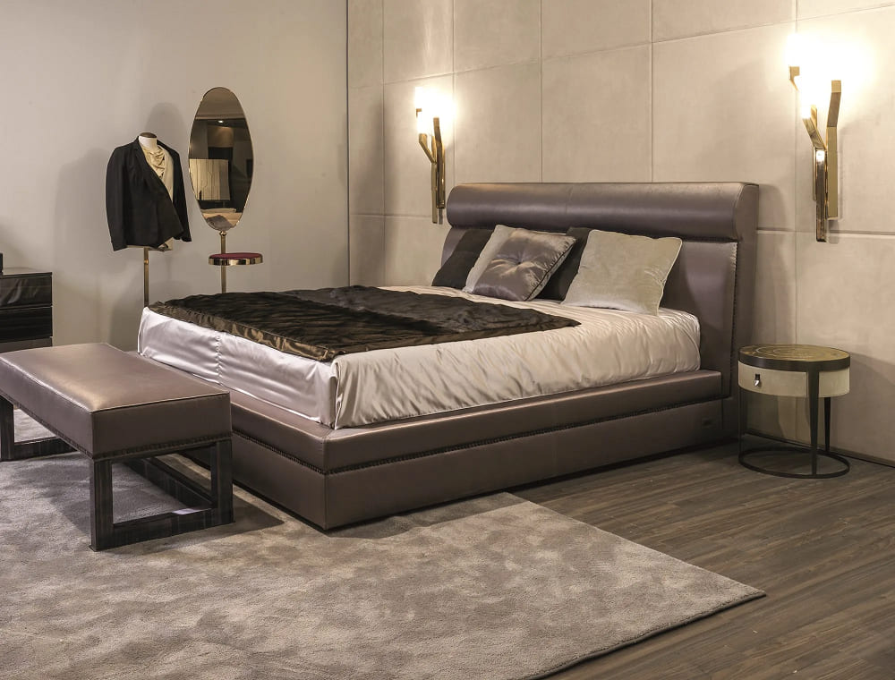 Hanger Longhi Venere в интерьере