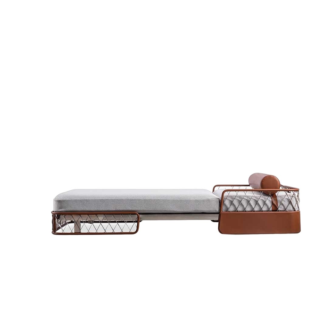 Sunbed Bentley Solstice в интерьере