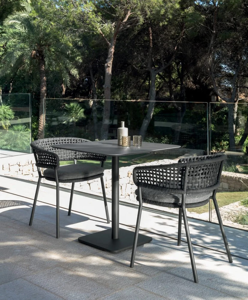 Outdoor chair Talenti Moon Alu в интерьере