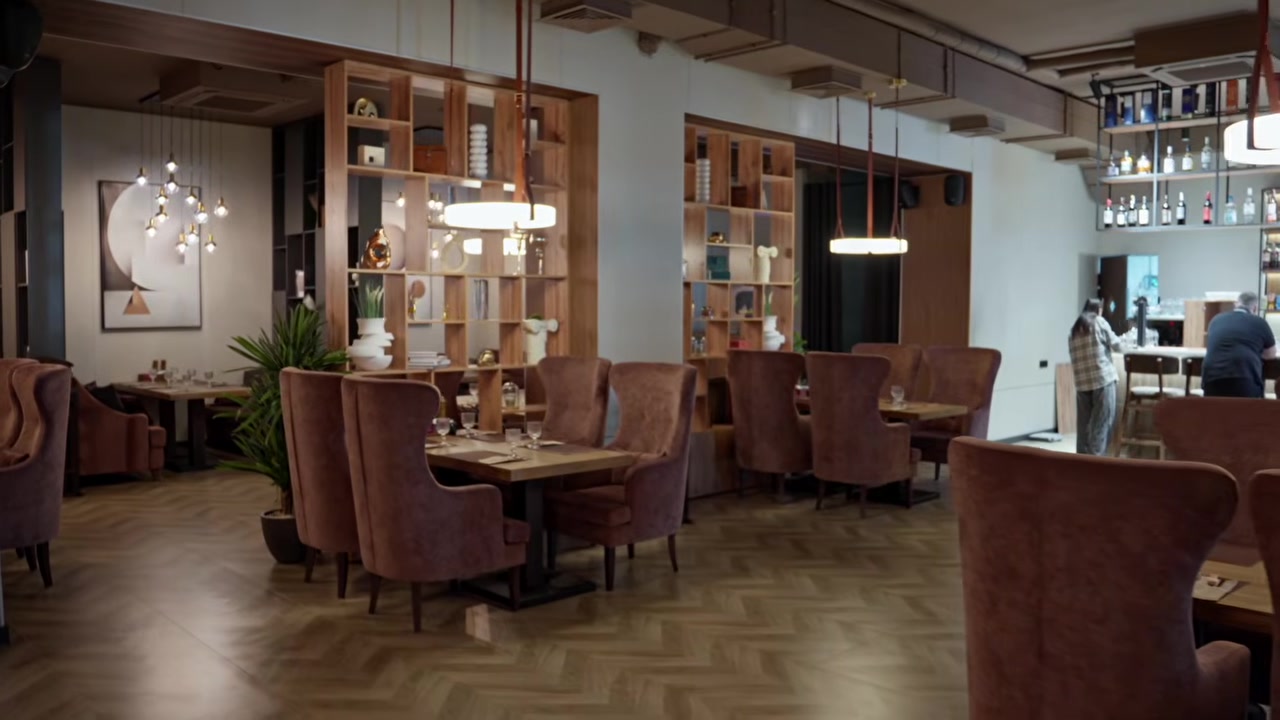 Main hall of the DaVinci restaurant in Pavlodar after MBL furnishing