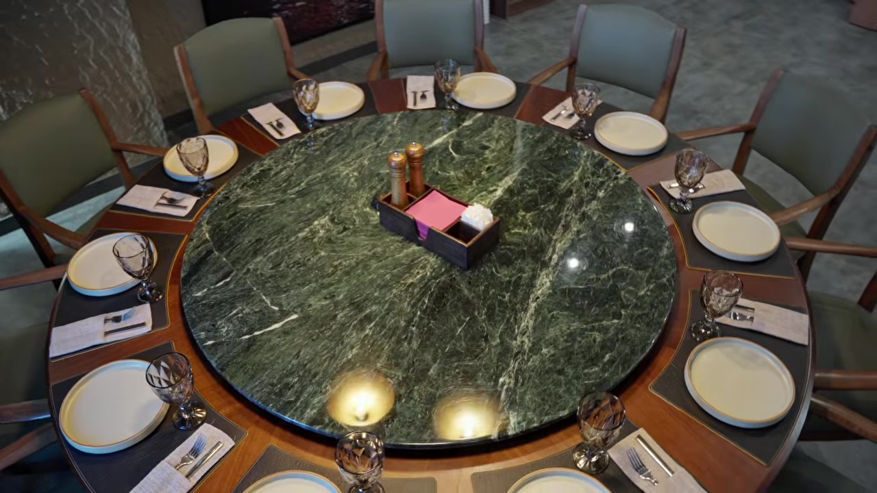 VIP-1 table of marble and epoxy resin