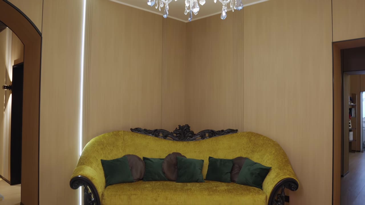 Accent sofa
