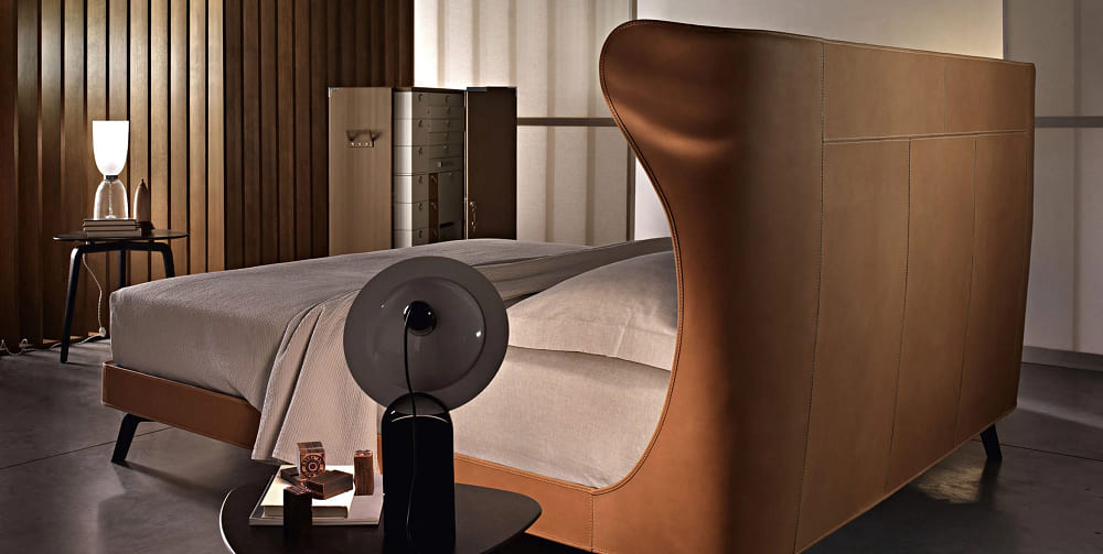 Bed Poltrona Frau Mamy Blue в интерьере