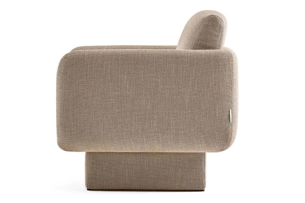 Gallotti&Radice Lilas Armchair в интерьере