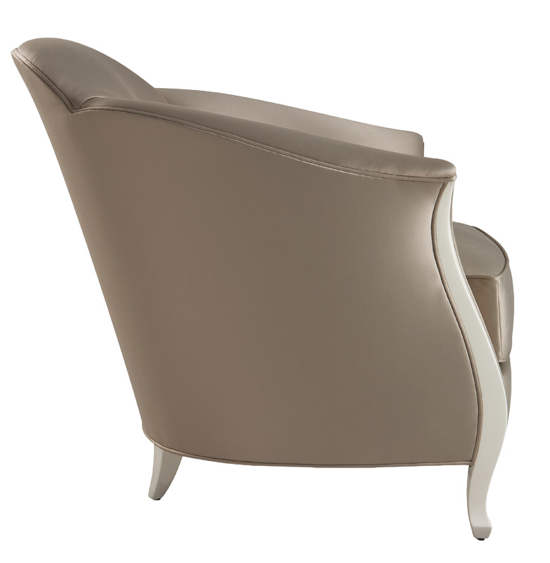 Christopher Guy Arrondie Armchair в интерьере