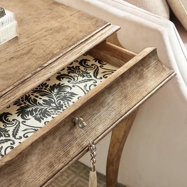 Caracole Oh Henry Bedside Cabinet в интерьере