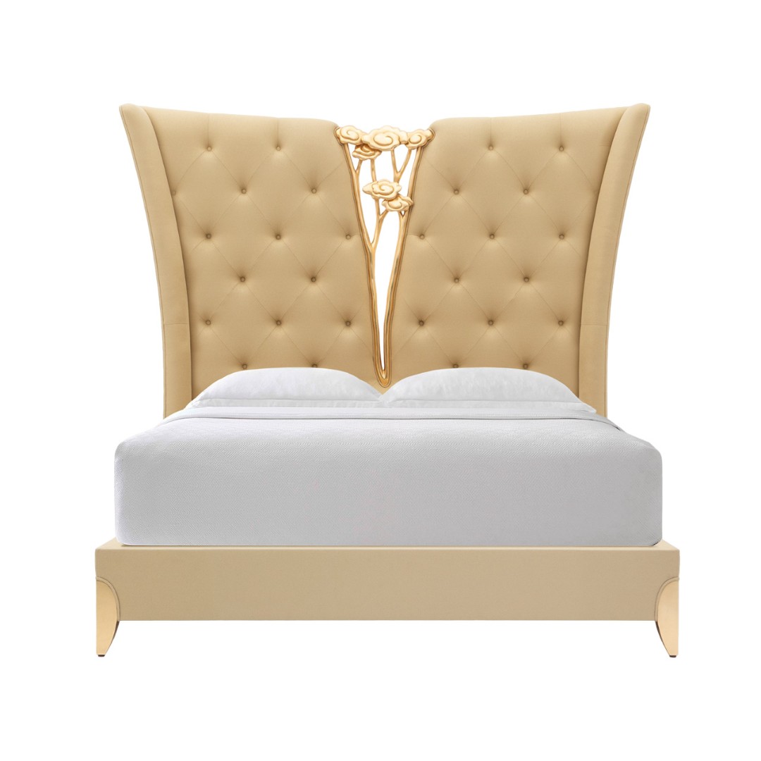 Christopher Guy Bois De Vincennes Bed в интерьере