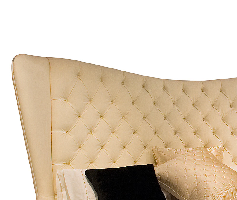 Christopher Guy Fortuny Bed в интерьере