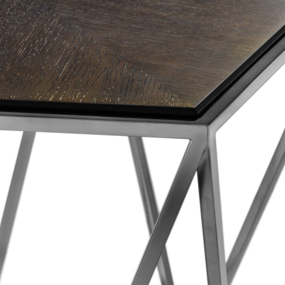 Eichholtz Pentagon Corner Table в интерьере