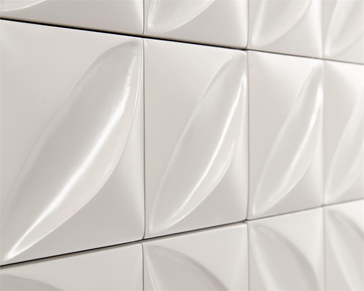 John Richard Ghost White 0312 в интерьере