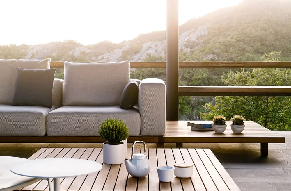 Outdoor coffee table Tribu Vis A Vis в интерьере