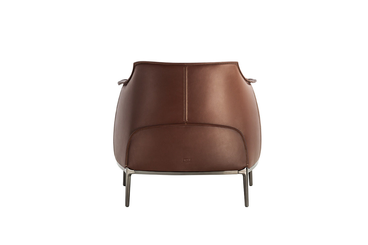 Armchair Poltrona Frau Archibald в интерьере