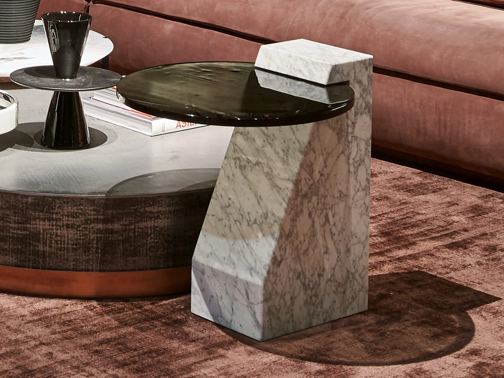 Baxter Verre Particulier Corner Table в интерьере