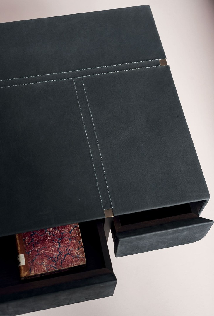 Baxter Icaro bedside cabinet в интерьере