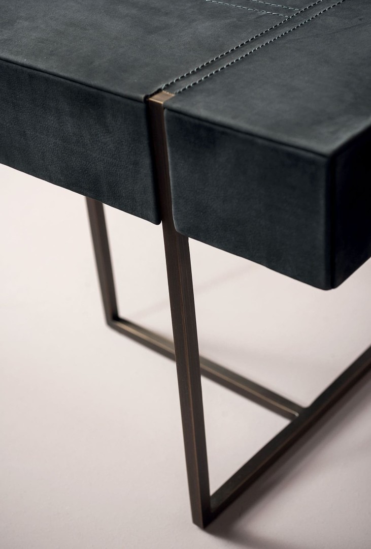 Baxter Icaro bedside cabinet в интерьере