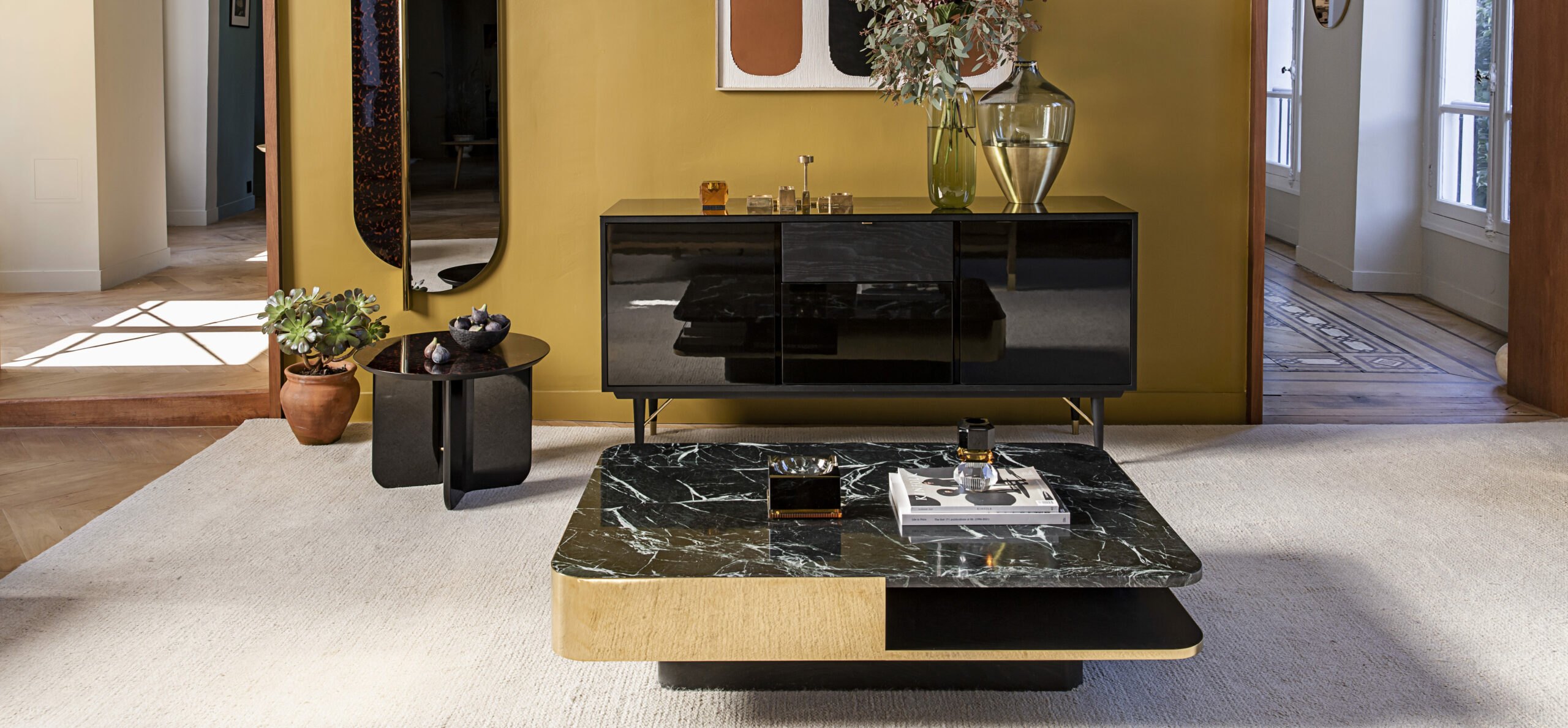RED EDITION Lounge coffee table в интерьере