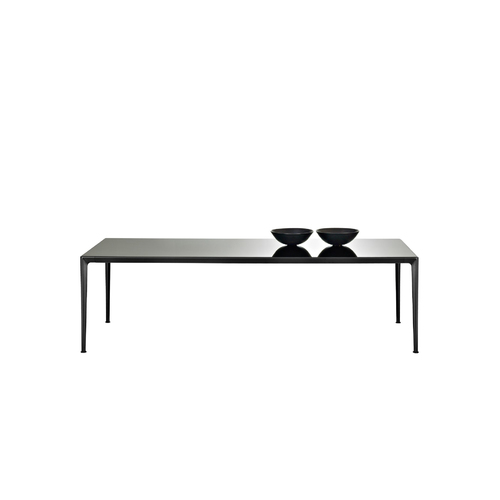 B&B Italia Mirto dining table