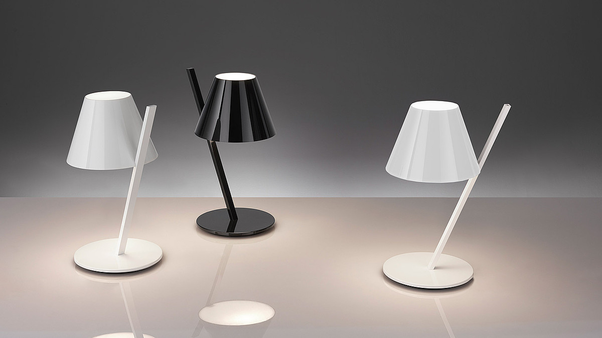 Artemide La Petite Table Lamp в интерьере