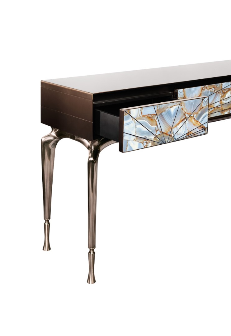 Console Visionnaire Aurora в интерьере
