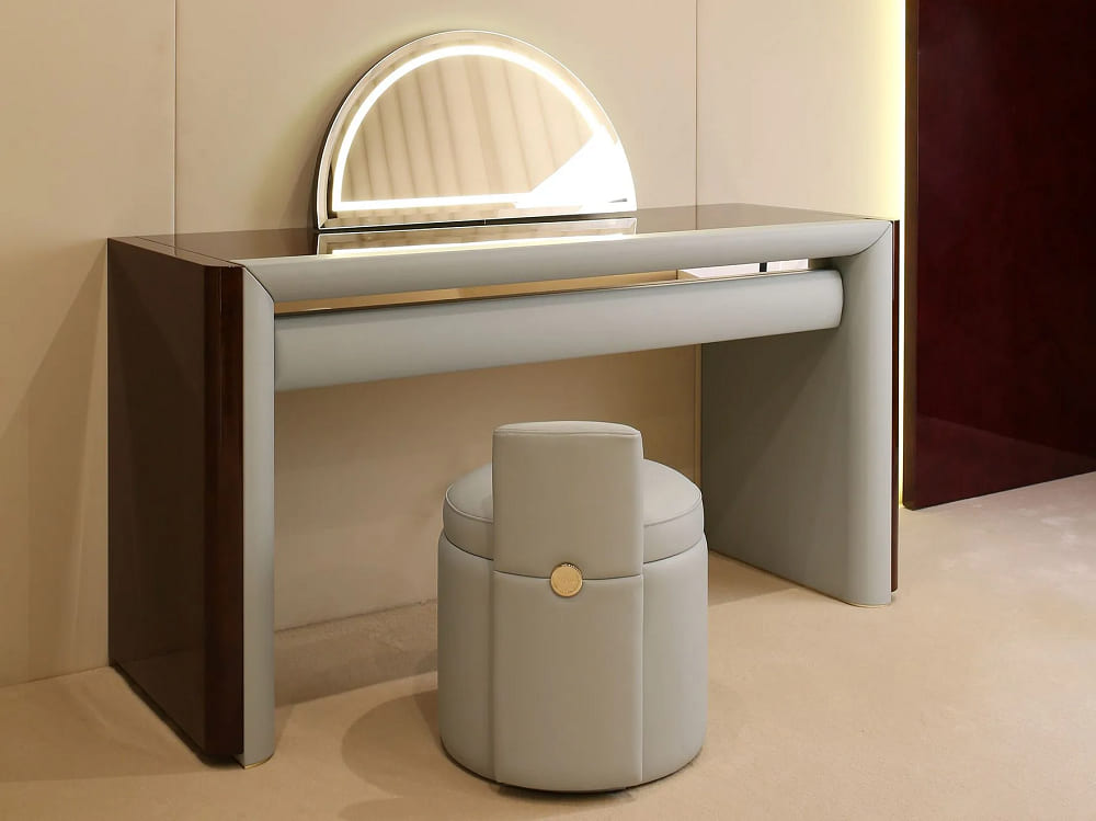 Turri Madison Dressing Table в интерьере