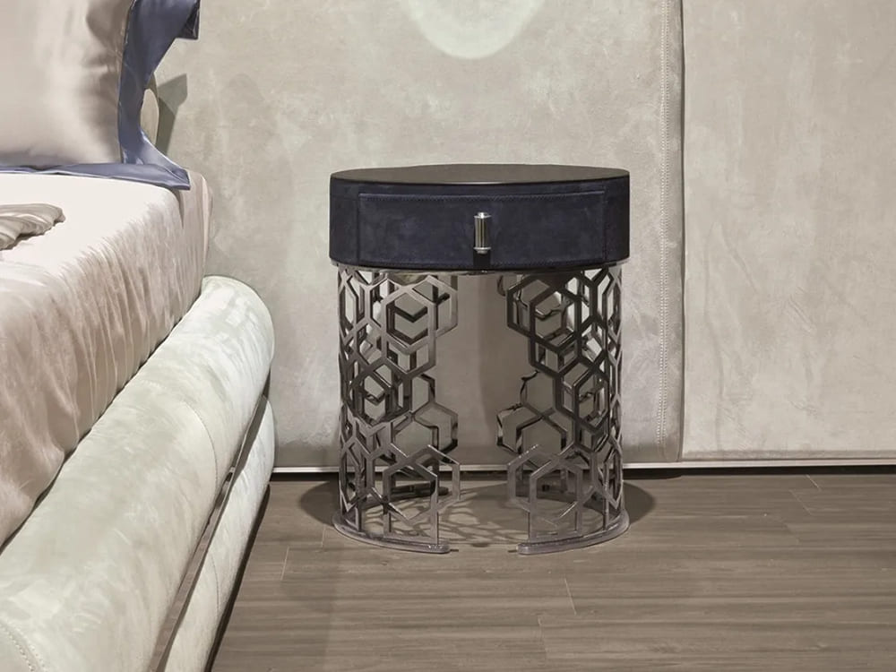 Longhi Lucy bedside cabinet в интерьере