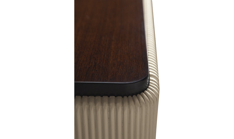 BAKER Refined Reeded TV cabinet в интерьере