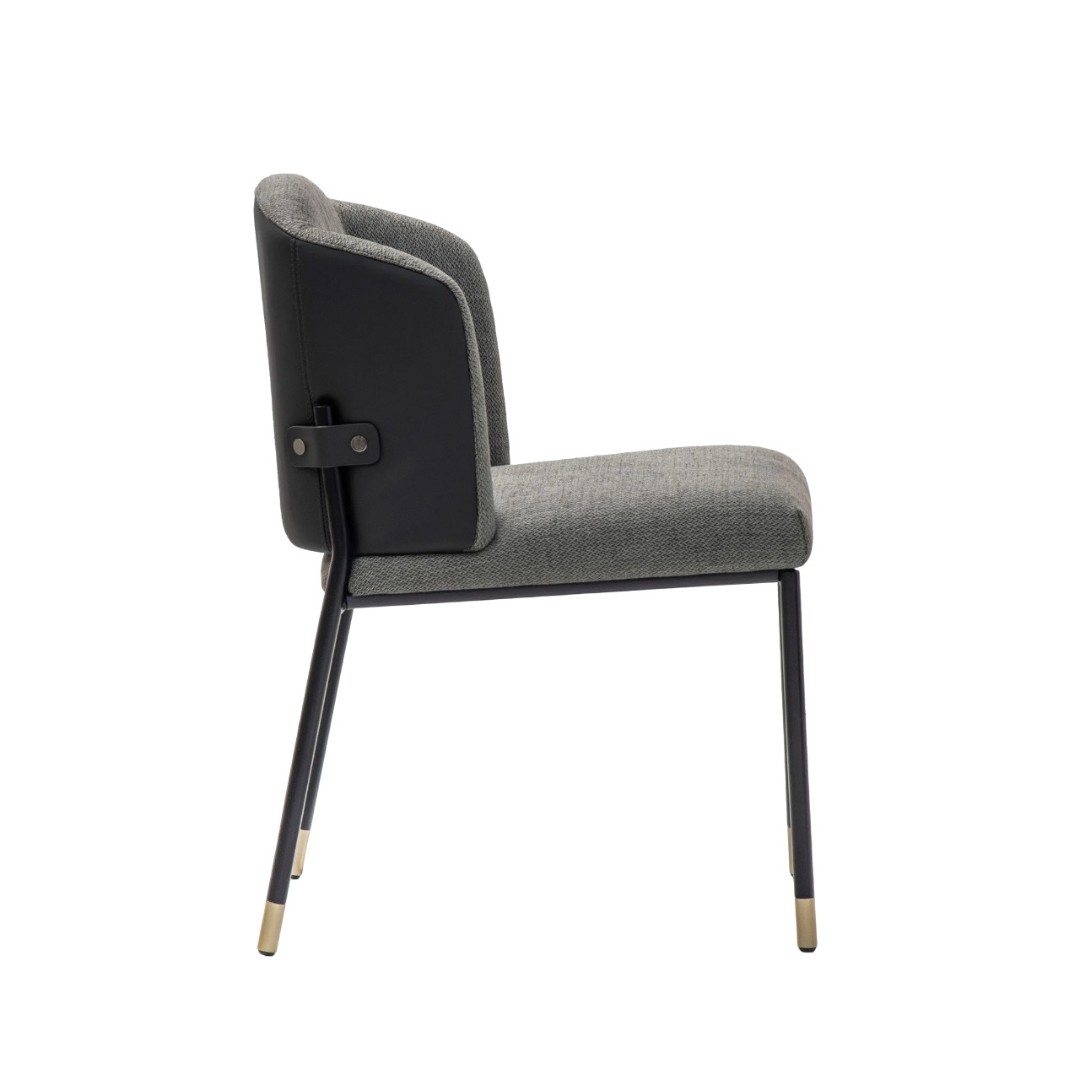 Aston Martin V242 Kitchen Chair в интерьере