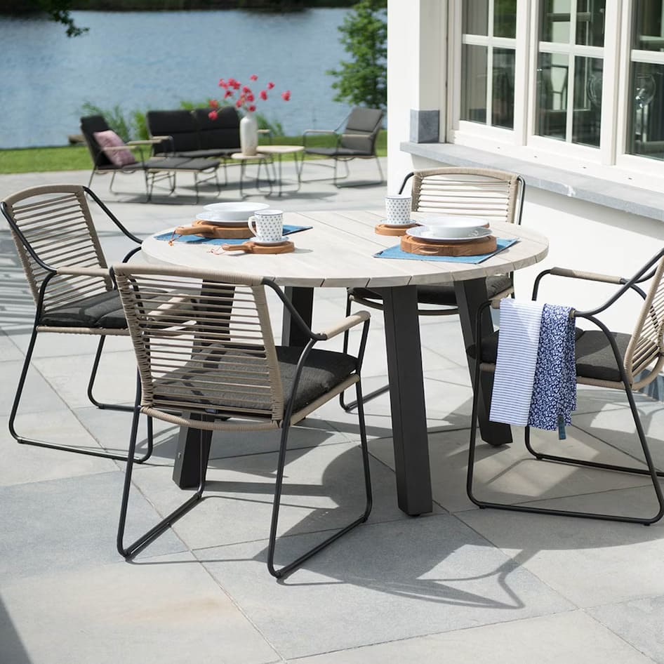 Outdoor table 4 Seasons Outdoor Derby в интерьере