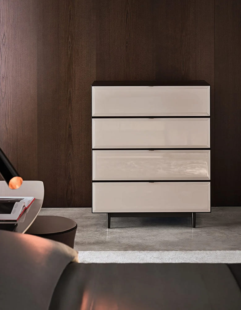 Minotti Morrison bedside table в интерьере