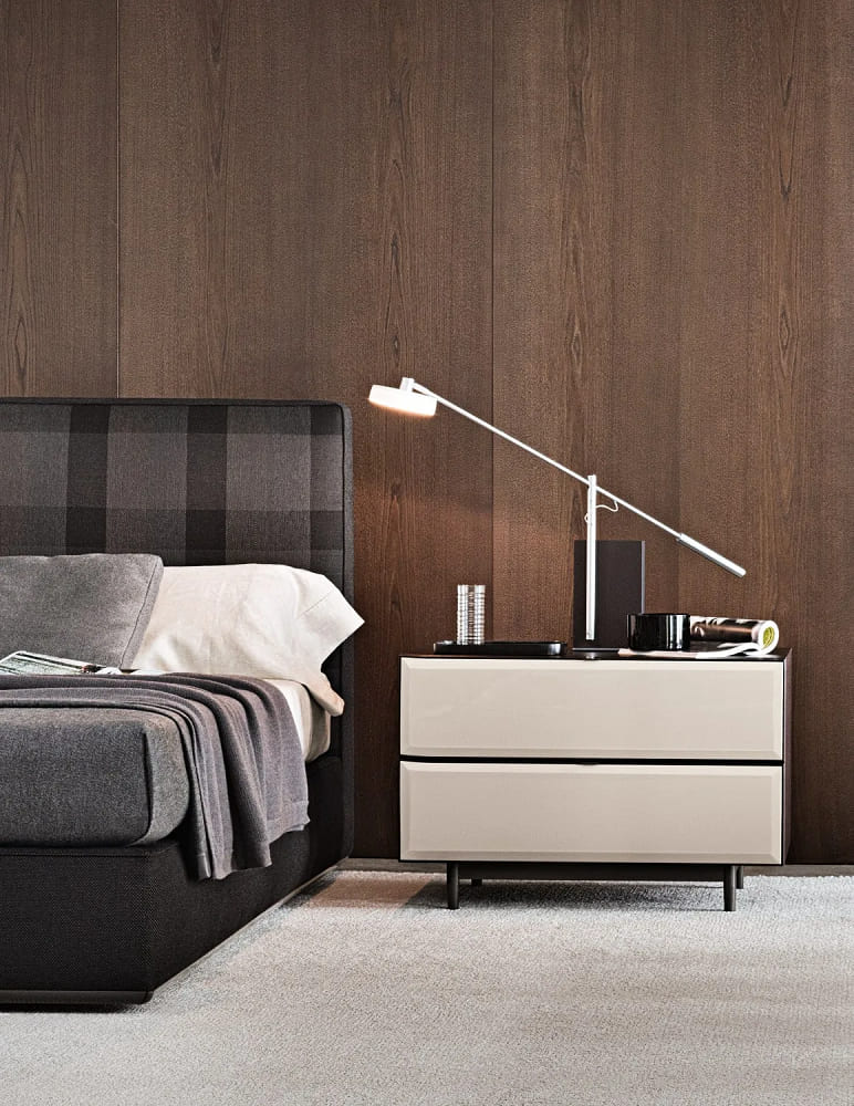 Minotti Morrison bedside table в интерьере