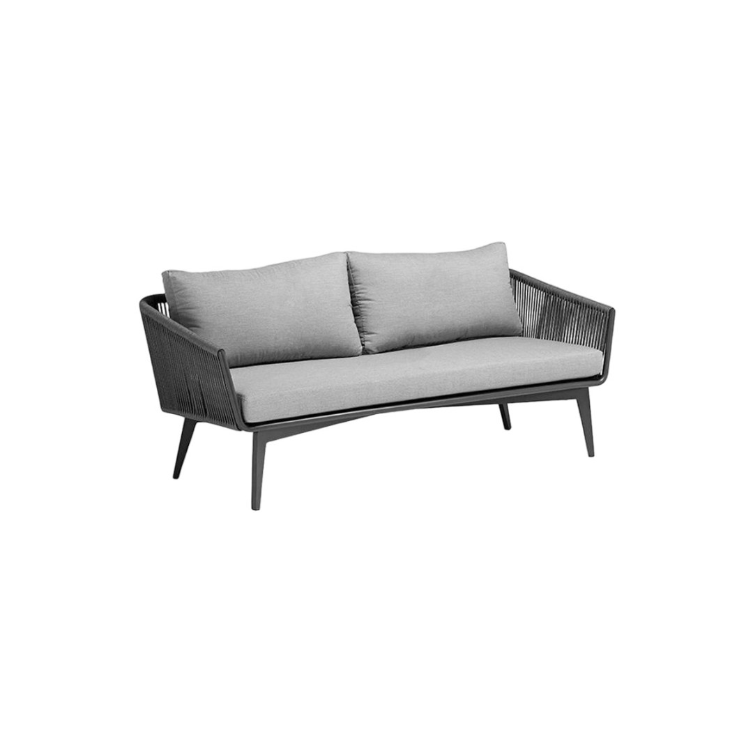 Outdoor sofa COUTURE Jardin Diva в интерьере