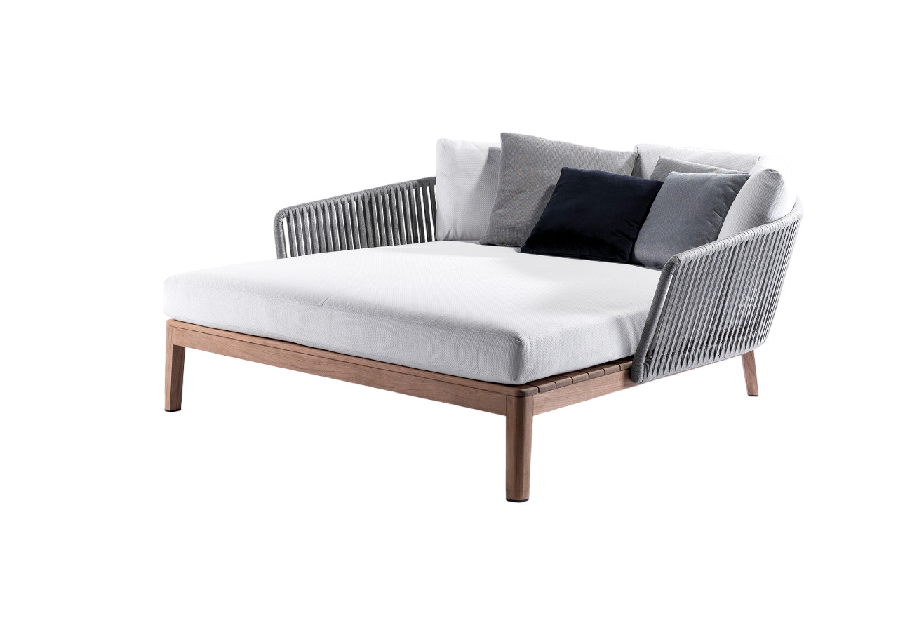 Outdoor sofa bed Tribu Mood в интерьере