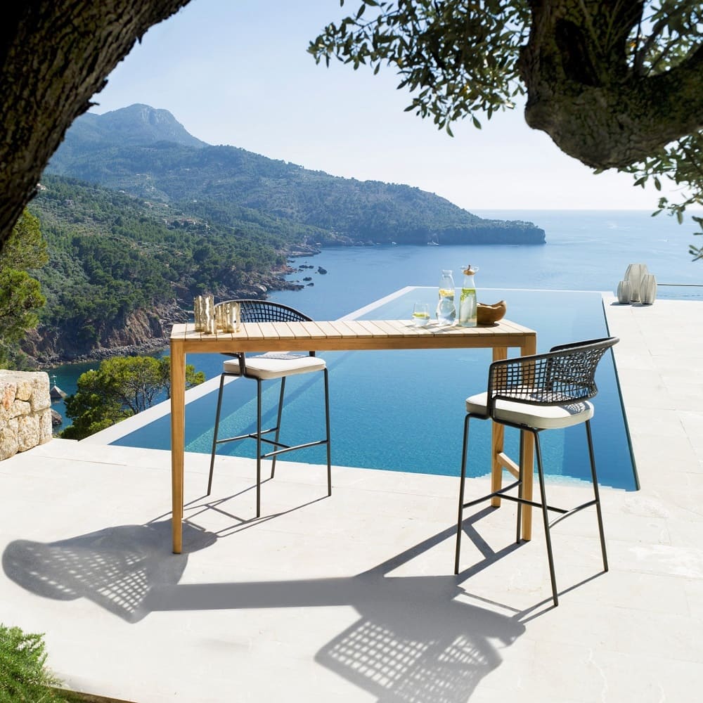 Outdoor bar table Tribu Mood в интерьере