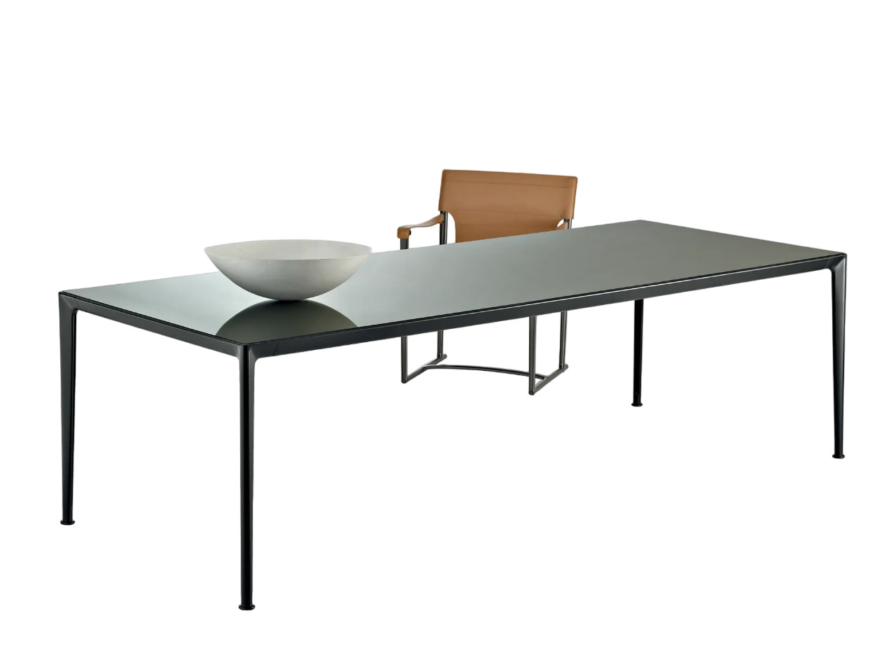 Outdoor table B&B ITALIA Mirto в интерьере