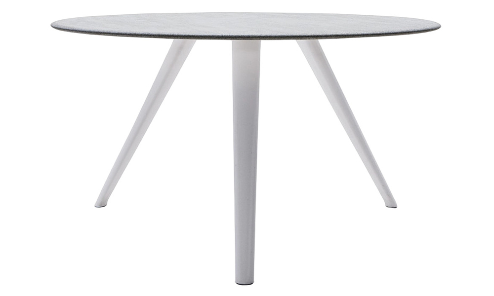 Minotti Evans Outdoor outdoor table