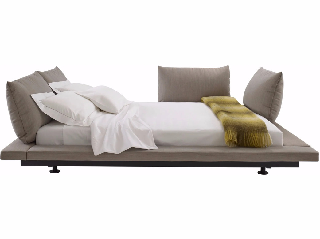 Bed Ligne Roset Peter Maly 2 в интерьере