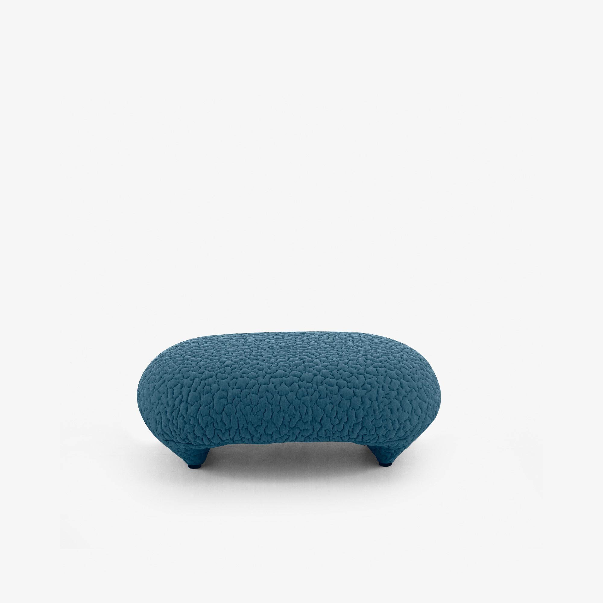 Pouffe Ligne Roset Ploum в интерьере