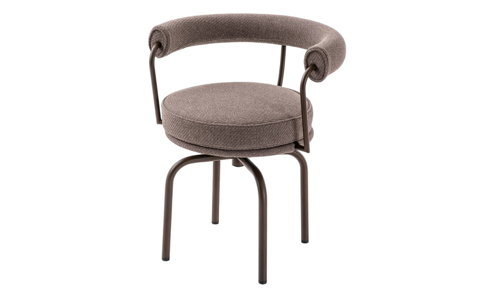 Cassina Tournant armchair