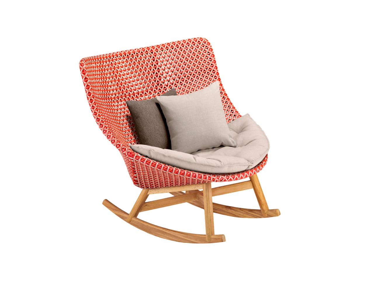 Outdoor rocking chair Dedon Mbrace в интерьере