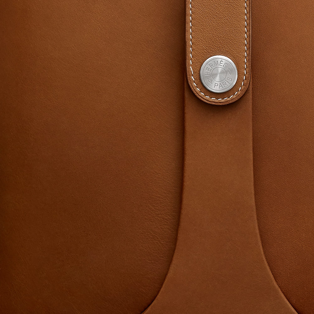 Hermes Les Necessaires d'Hermes Pouffe в интерьере