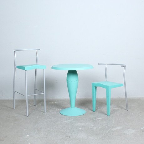 Corner Table PHILIPPE STARCK Bonze в интерьере