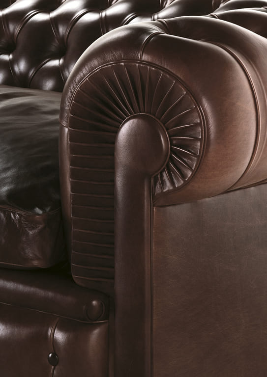 Armchair Poltrona Frau Chester One в интерьере