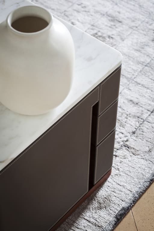 Poltrona Frau Fidelio Notte Bedside Cabinet в интерьере