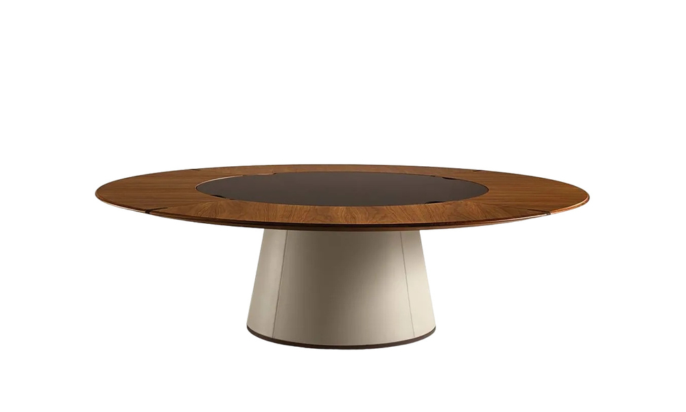Giorgetti Fang Dining Table