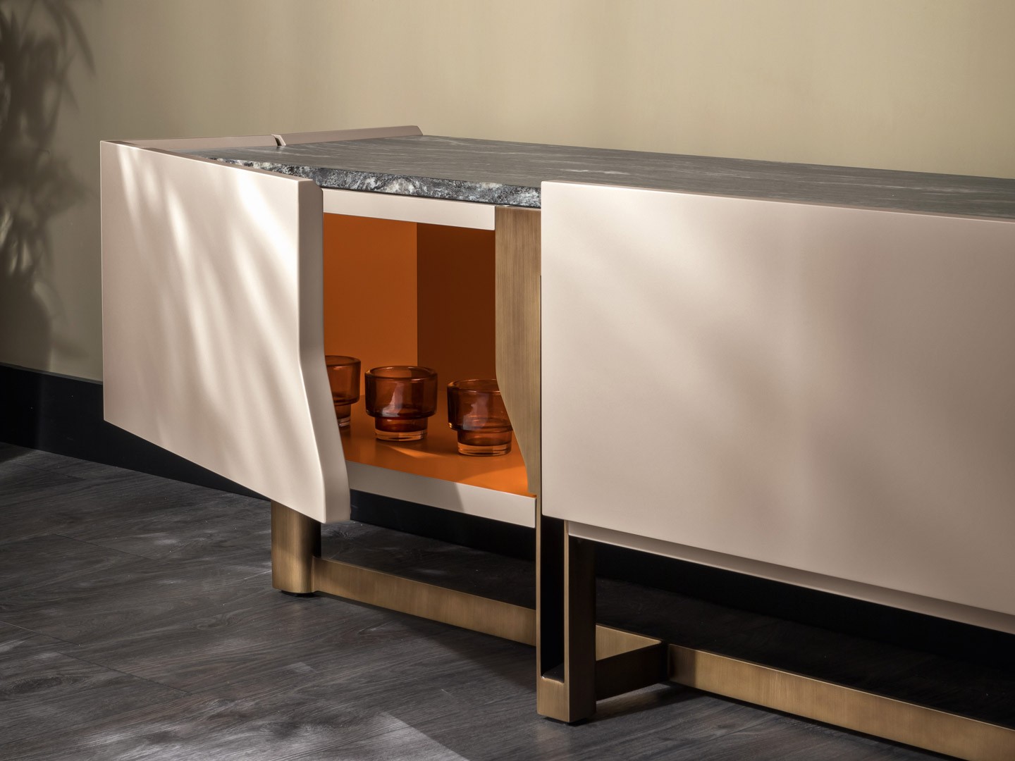 Cantori Mirage TV cabinet в интерьере