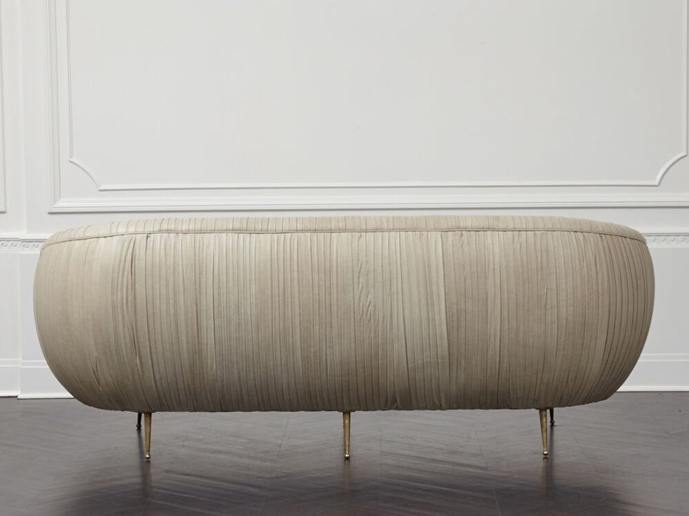 Kelly Wearstler Souffle Sofa в интерьере