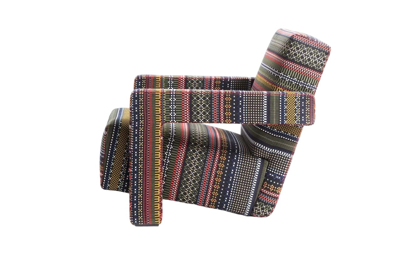 Cassina Utrecht Point armchair в интерьере