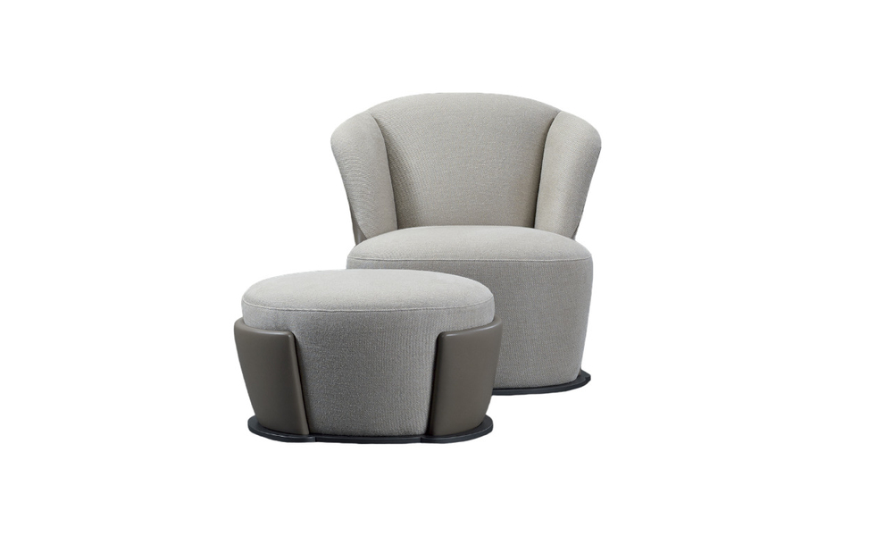 Promemoria Rosaspina Armchair