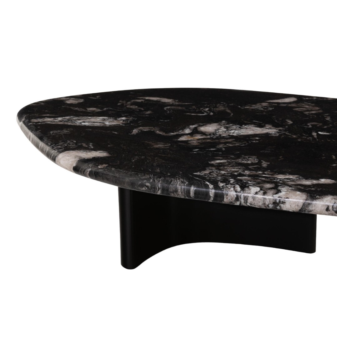 Holly Hunt Madagascar coffee table в интерьере